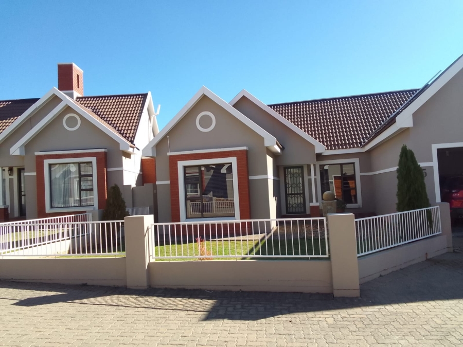 To Let 3 Bedroom Property for Rent in Shellyvale Free State